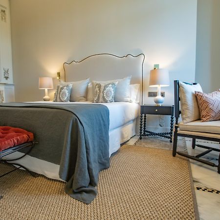 Soho Boutique Castillo De Santa Catalina - Adults Recommended Malaga Bagian luar foto A bedroom at the hotel