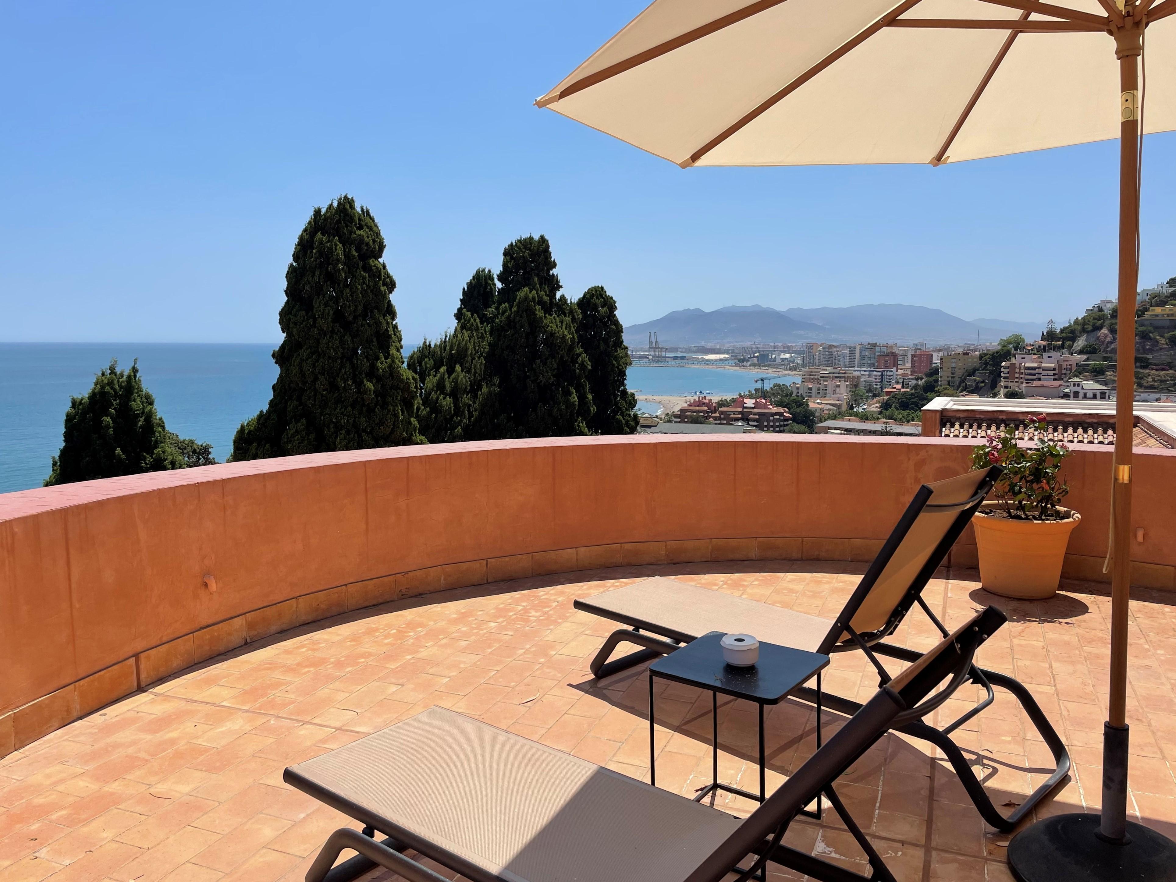 Soho Boutique Castillo De Santa Catalina - Adults Recommended Malaga Bagian luar foto A terrace