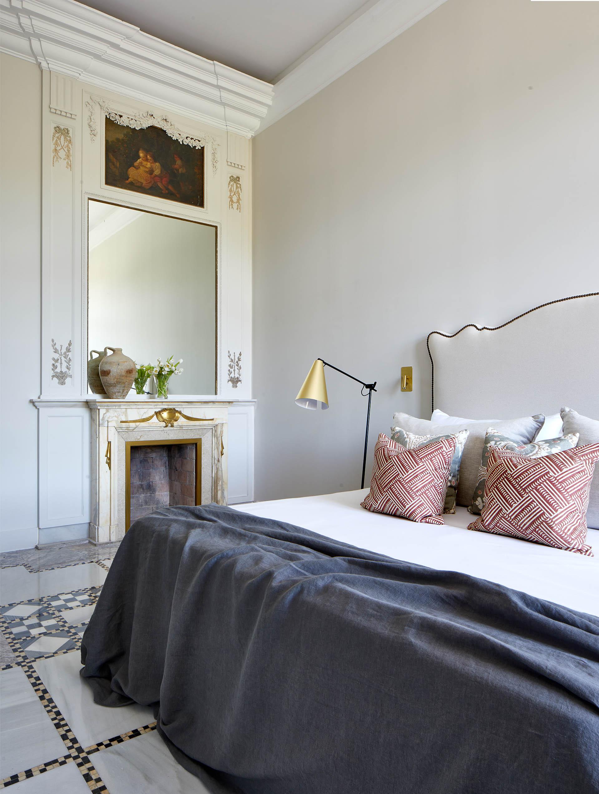 Soho Boutique Castillo De Santa Catalina - Adults Recommended Malaga Bagian luar foto A bedroom at the hotel