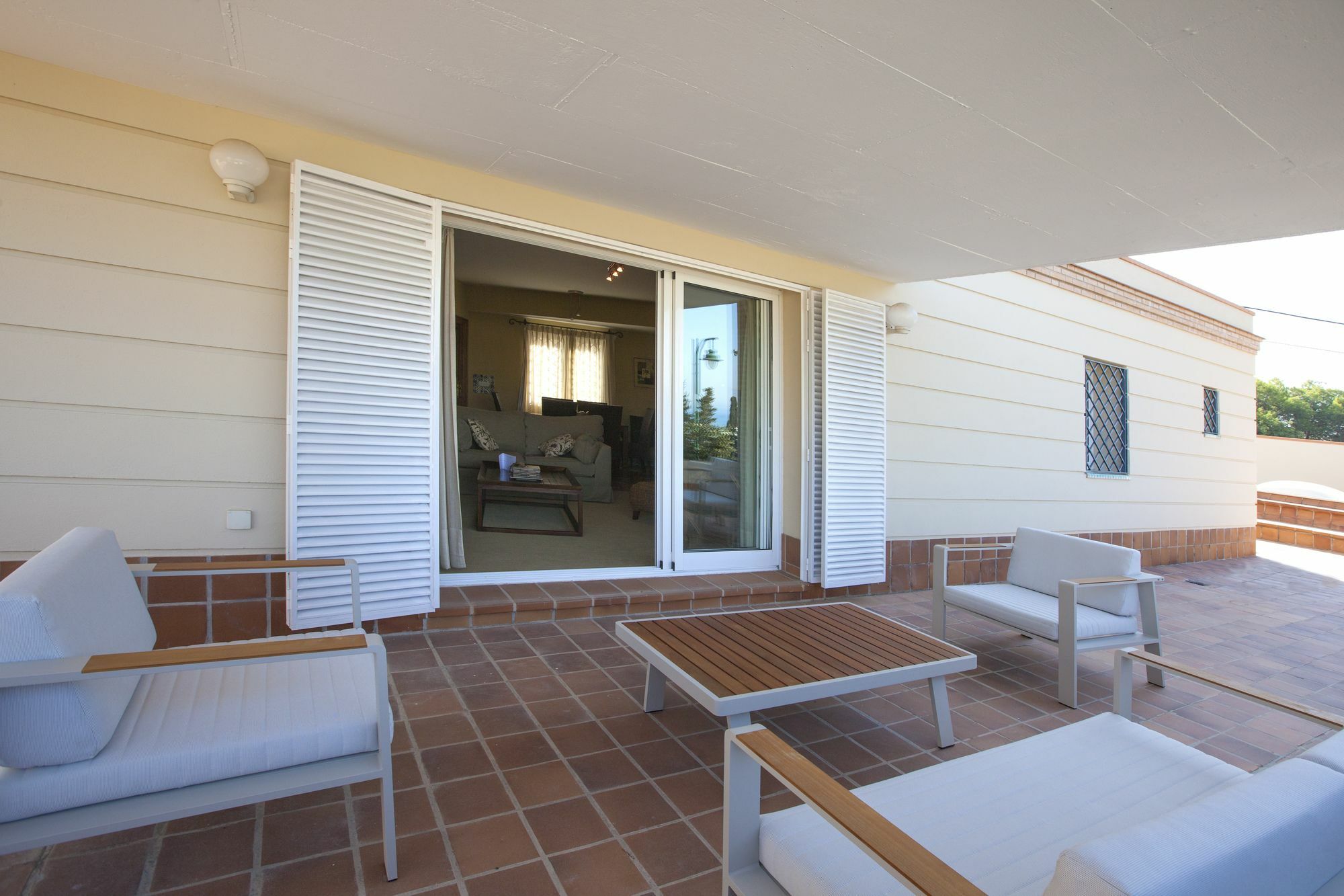 Soho Boutique Castillo De Santa Catalina - Adults Recommended Malaga Bagian luar foto A sliding door